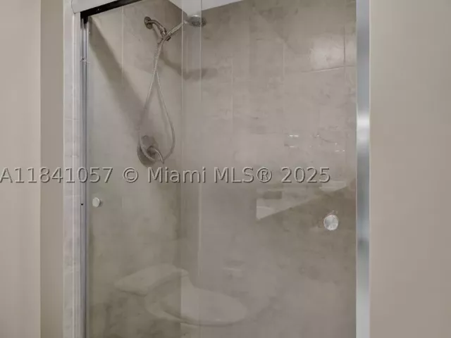 Продажа квартиры #1406/1405 - фото 9056733