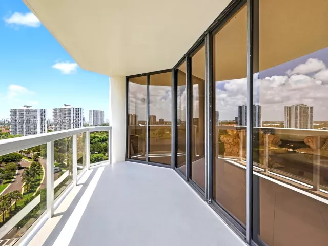 Продажа квартиры #1406/1405 - фото 9056734