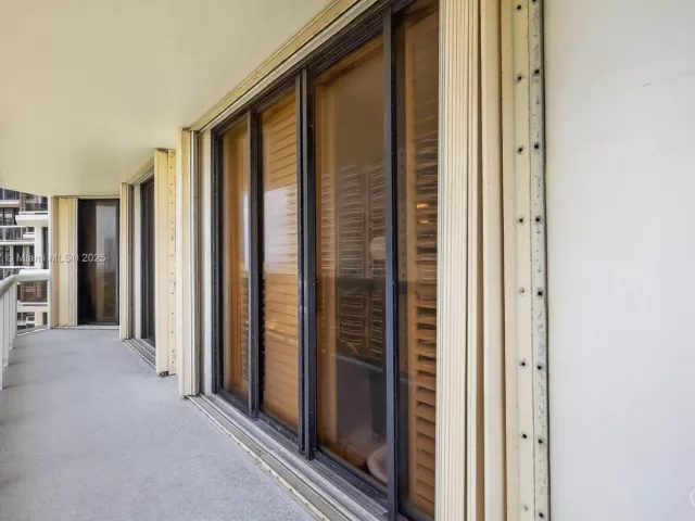 Продажа квартиры #1406/1405 - фото 6346986