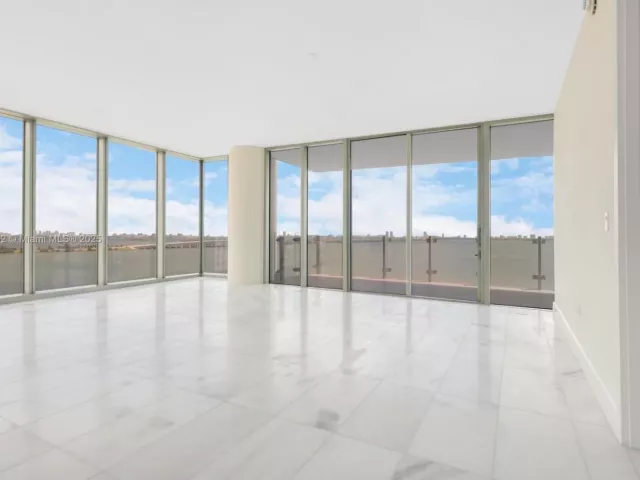 Продажа квартиры #1101 - фото 6343766