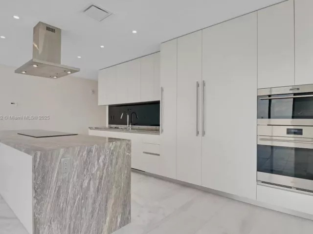 Продажа квартиры #1101 - фото 6343759