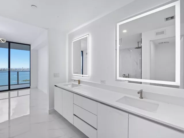 Продажа квартиры #3502 - фото 6351167