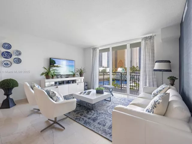 Квартира в аренду номерTH301 - фото 6345754