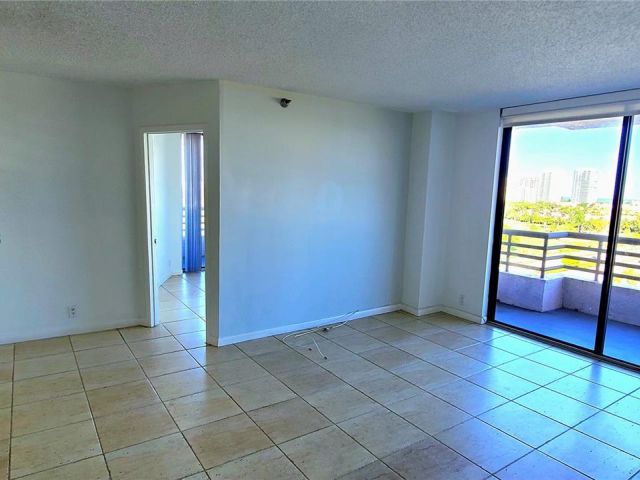 Продажа квартиры #1207 - фото 7435809