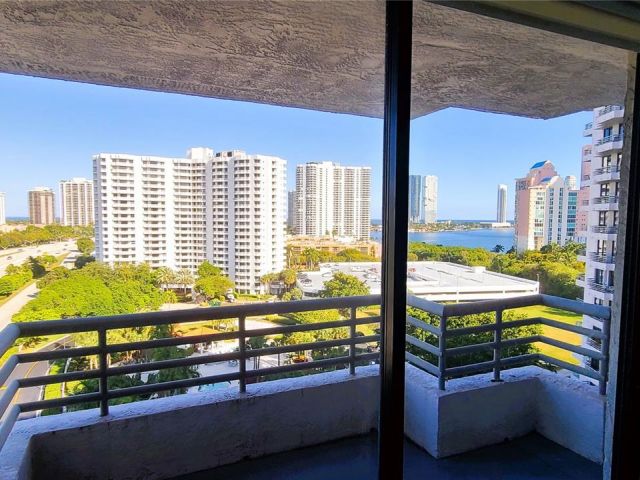 Продажа квартиры #1207 - фото 7435810