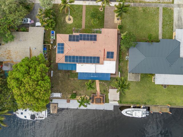 Продажа дома по адресу 2100 SW 23rd Terrace - фото 6579462