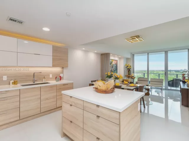 Продажа квартиры #1503 +2Parking - фото 6347623