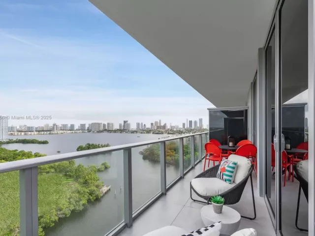 Продажа квартиры #1503 +2Parking - фото 6347614