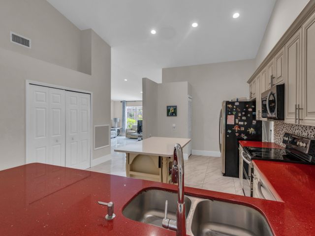 Дом в аренду по адресу 19623 Back Nine Drive - фото 6391551