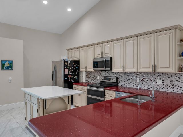 Дом в аренду по адресу 19623 Back Nine Drive - фото 6391553