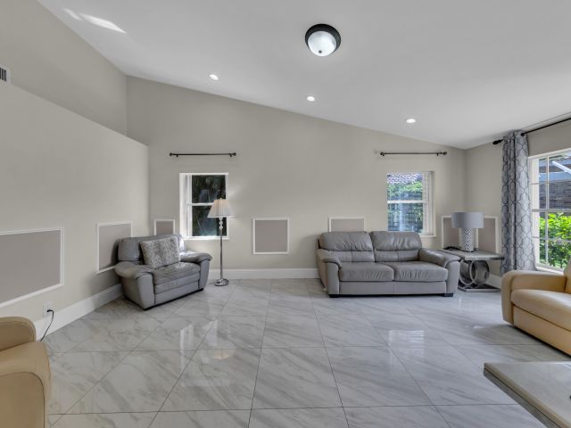 Дом в аренду по адресу 19623 Back Nine Drive - фото 6391559