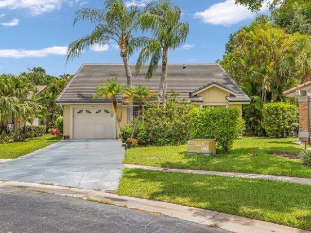 Дом в аренду по адресу 19623 Back Nine Drive - фото 6391561