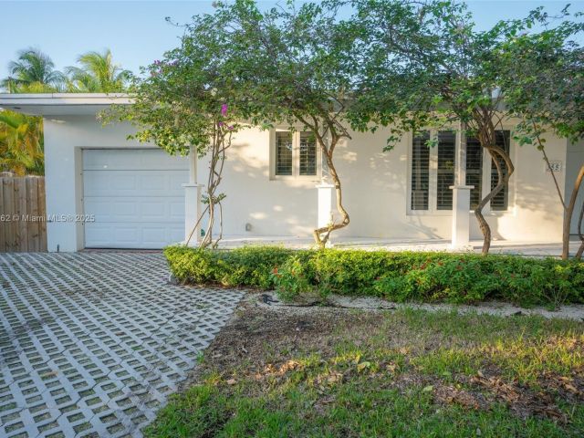 Продажа дома по адресу 355 Redwood Ln - фото 6371176