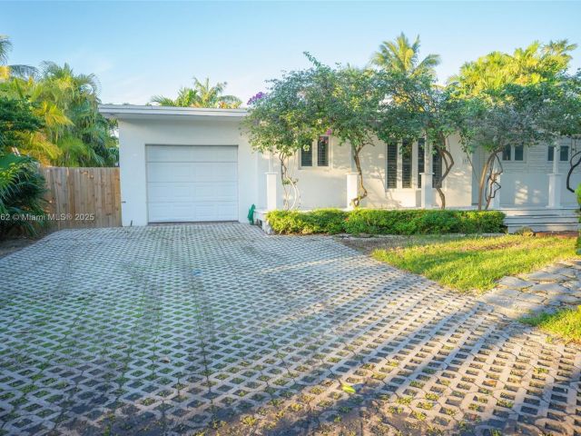 Продажа дома по адресу 355 Redwood Ln - фото 6371179