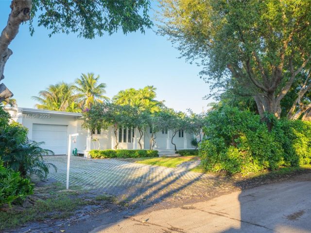 Продажа дома по адресу 355 Redwood Ln - фото 6371181