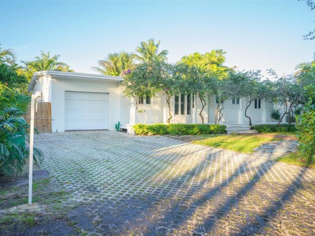 Продажа дома по адресу 355 Redwood Ln - фото 6371182