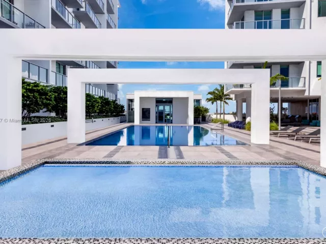 Продажа квартиры #N-805 - фото 6352665