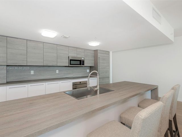 Продажа квартиры #1819 ONE LEVEL - фото 6365924