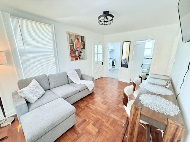 Продажа дома по адресу 3716 Morton Avenue - фото 6862499