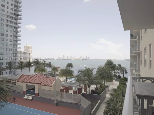 Продажа квартиры #902 - фото 6378978