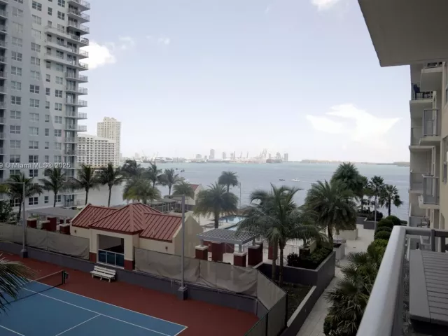 Продажа квартиры #902 - фото 6378979