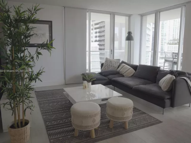 Продажа квартиры #902 - фото 6378984