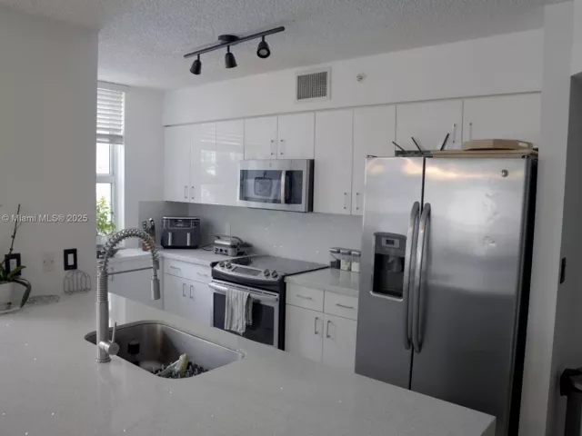 Продажа квартиры #902 - фото 6378968