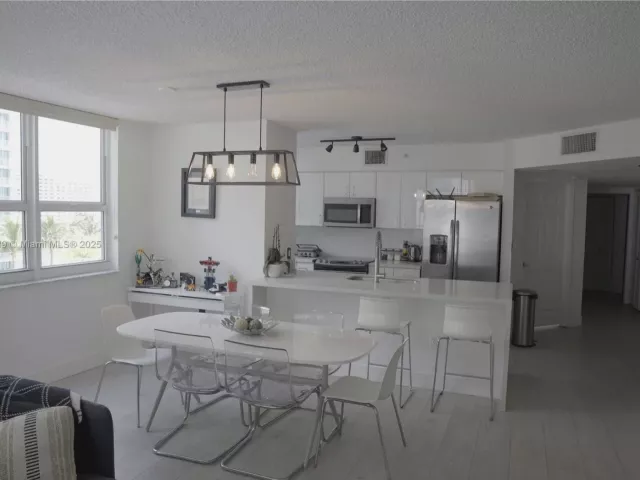 Продажа квартиры #902 - фото 6378969