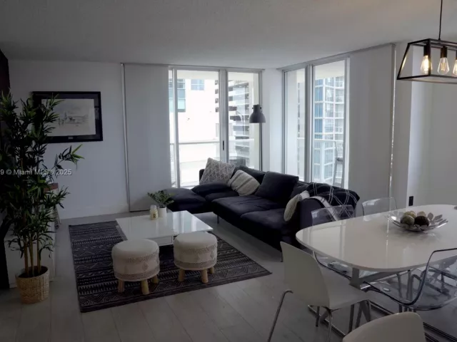 Продажа квартиры #902 - фото 6378971