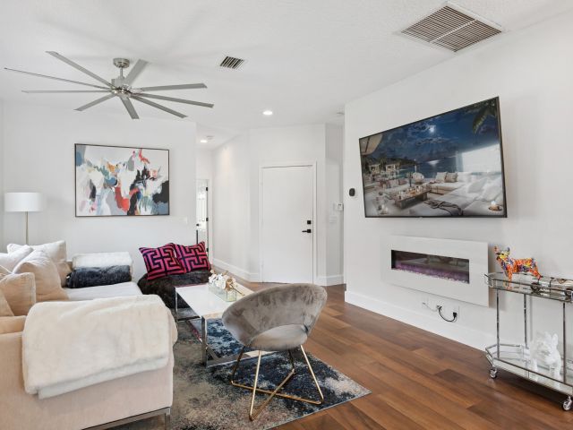 Дом в аренду по адресу 7110 NW Turtle Walk - фото 6364280