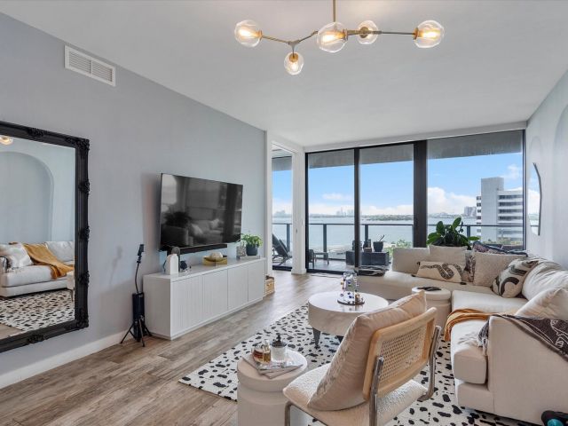 Продажа квартиры #606 - фото 6674934