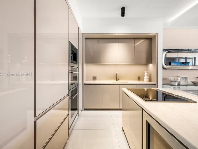 Продажа квартиры #1403 - фото 6380156