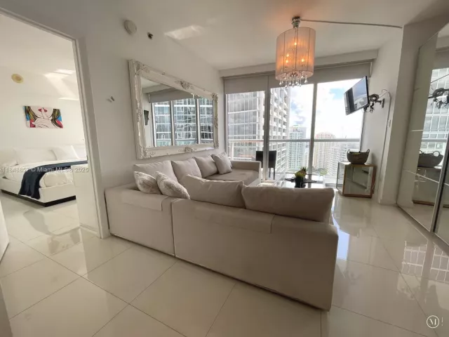 Продажа квартиры #3711 - фото 6356419