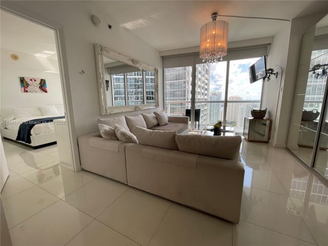 Продажа квартиры #3711 - фото 6356419