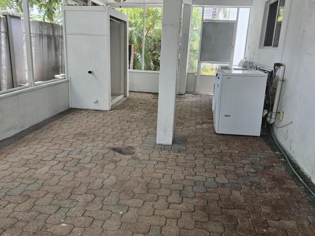 Продажа дома по адресу 21109 NE 3 Court - фото 6363458