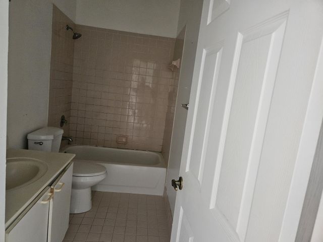 Продажа дома по адресу 21109 NE 3 Court - фото 6363465