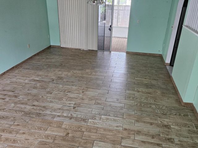 Продажа дома по адресу 21109 NE 3 Court - фото 6363467