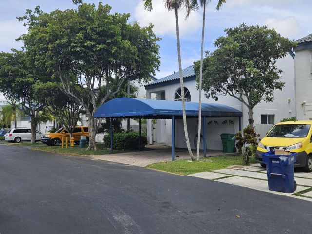 Продажа дома по адресу 21109 NE 3 Court - фото 6363471