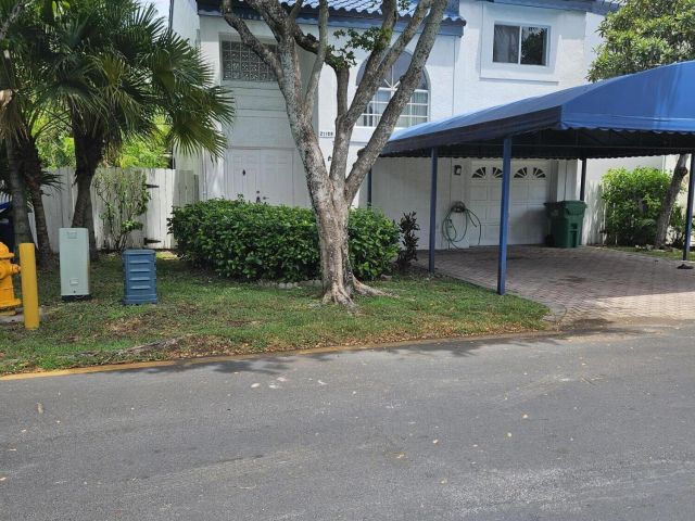 Продажа дома по адресу 21109 NE 3 Court - фото 6363473