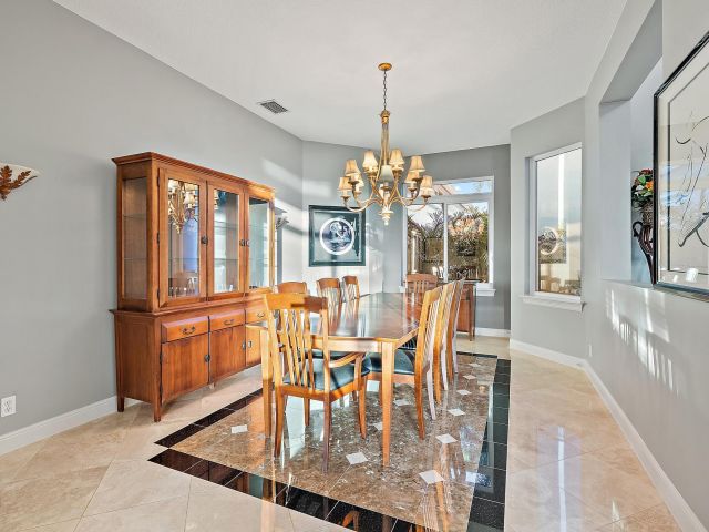 Продажа дома по адресу 10873 Egret Pointe Lane - фото 6359767