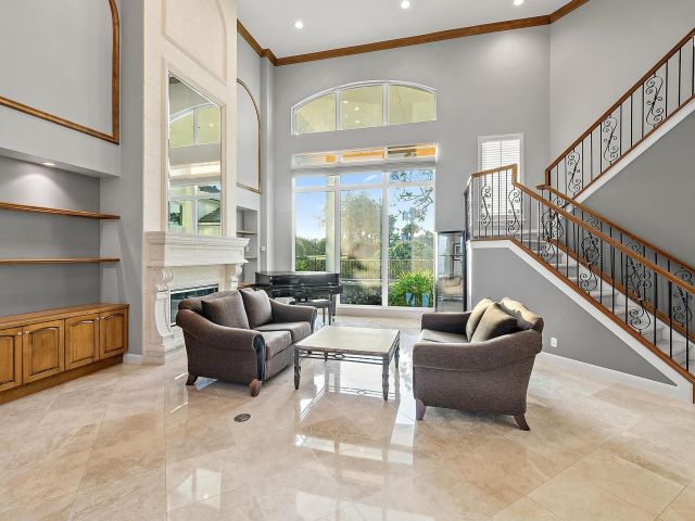 Продажа дома по адресу 10873 Egret Pointe Lane - фото 6359771