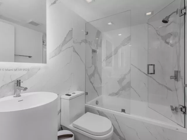 Продажа квартиры #1515 - фото 6406078