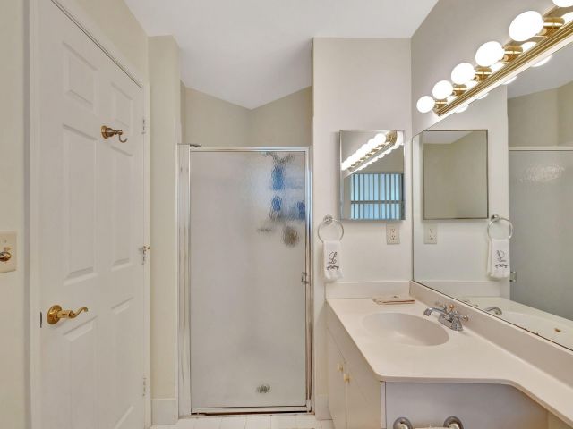 Продажа дома по адресу 1011 Aspri Way - фото 6386130