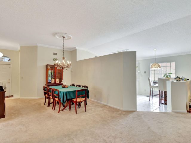 Продажа дома по адресу 1011 Aspri Way - фото 6386135