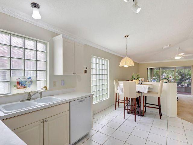 Продажа дома по адресу 1011 Aspri Way - фото 6386137