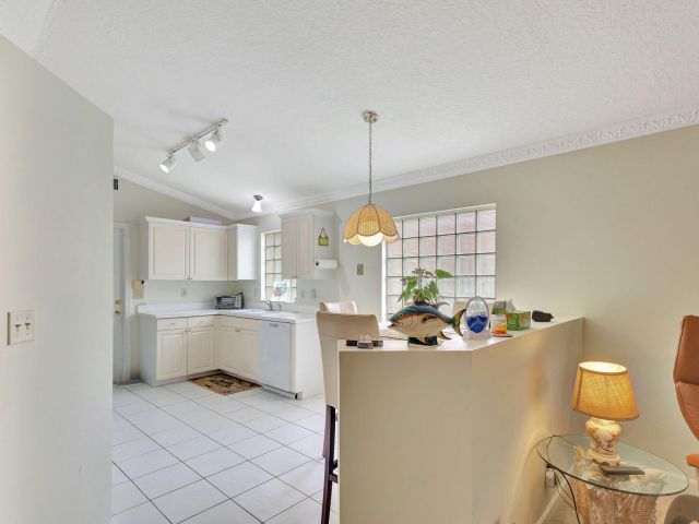 Продажа дома по адресу 1011 Aspri Way - фото 6386145