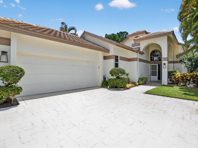 Продажа дома по адресу 5326 NW 21st Avenue - фото 6365777