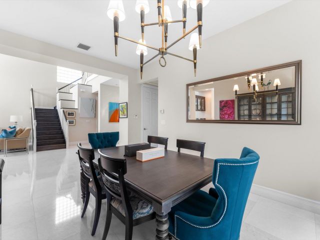 Дом в аренду по адресу 16615 Germaine Drive - фото 6416479