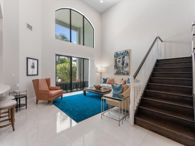 Дом в аренду по адресу 16615 Germaine Drive - фото 6416482