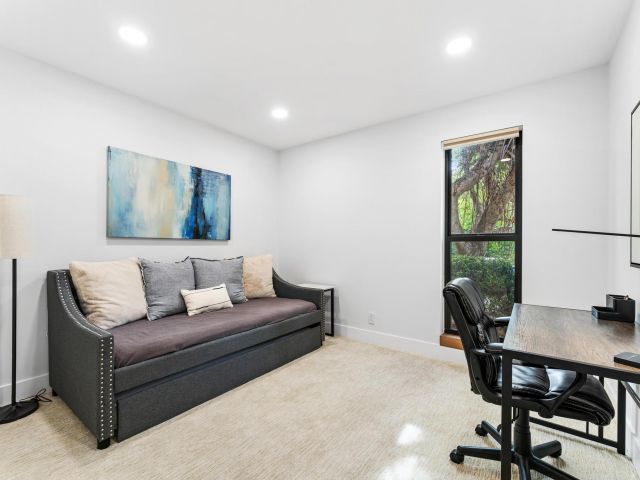 Дом в аренду по адресу 541 N Ocean Boulevard 5610 - фото 6370567